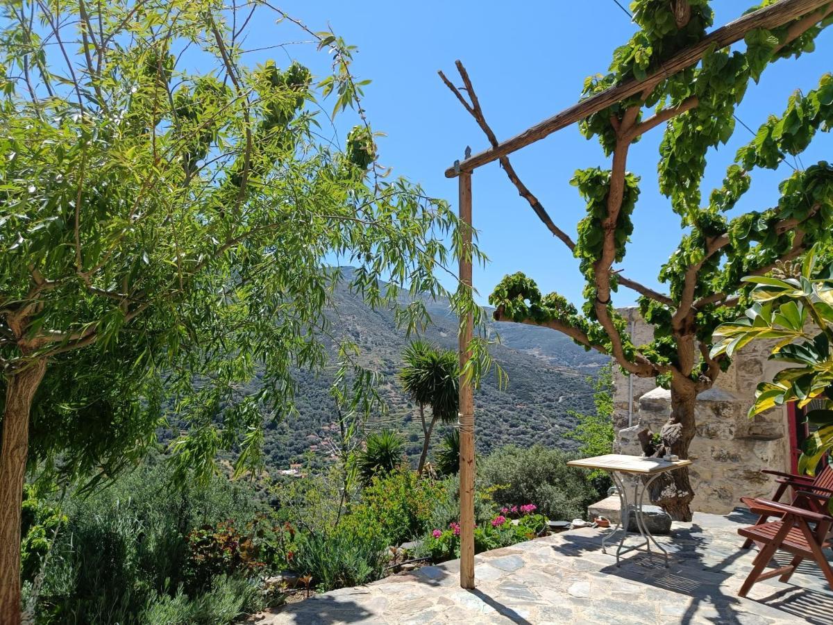 Casa Pappadiana Traditional stonehouse Villa Kefalion Bagian luar foto